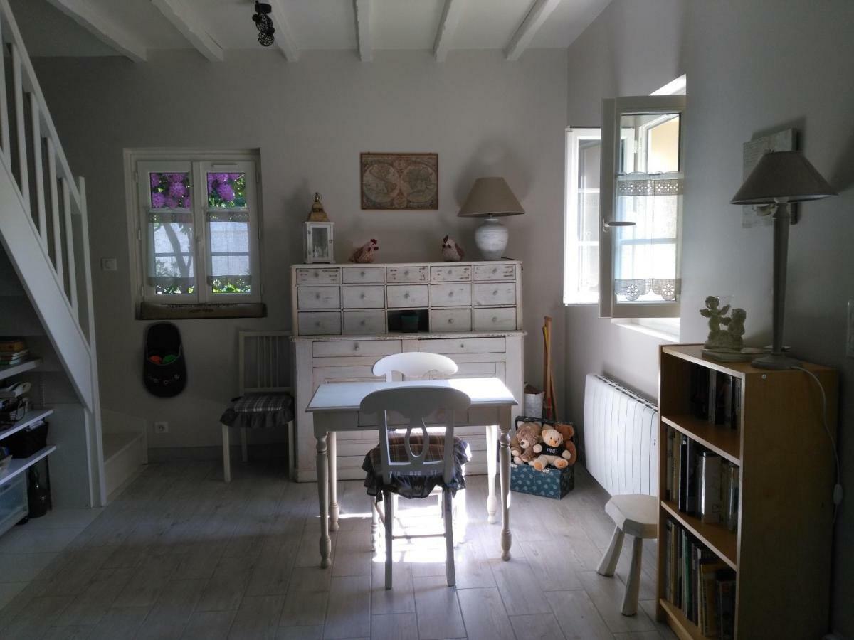 Le Cedre Enchante La Guiche Екстериор снимка
